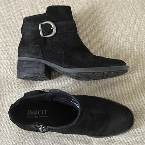 Born Distressed Suede Bootie Stacked Heel Side Zipper Buckle Detail Size 6/ 36.5 - Picture 1 of 12